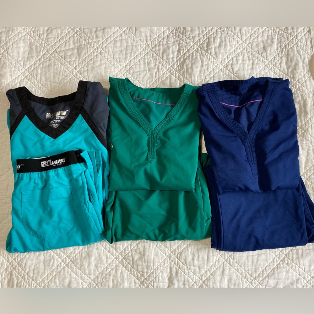 Size Small Women’s Scrubs